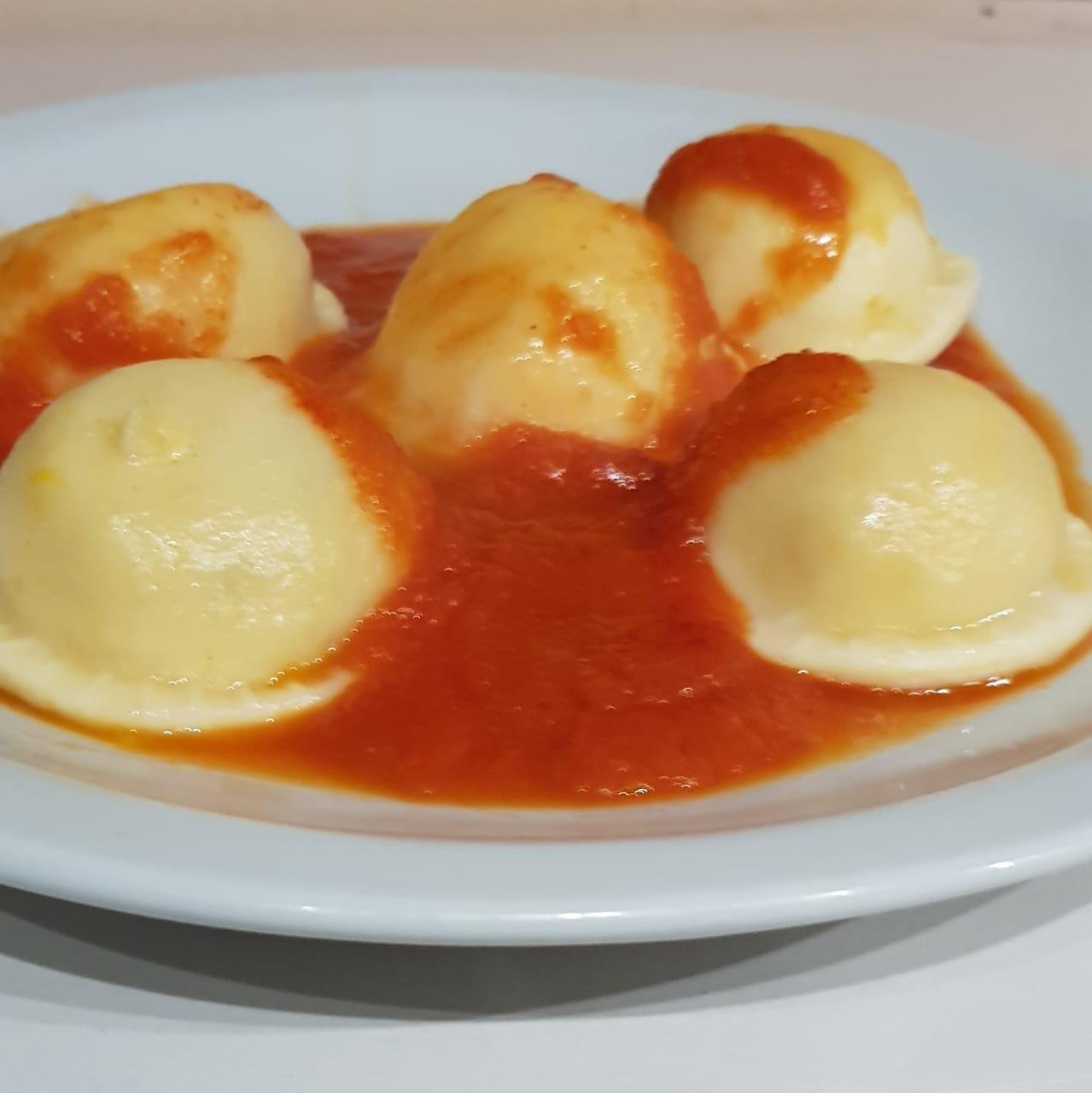 Sorrentinos de jamon y muzzarella